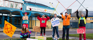 De protesterar mot ny flygsatsning