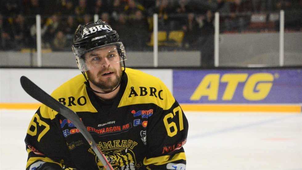 Arkiv. Oscar Humble är tillbaka i Vimmerby Hockey.