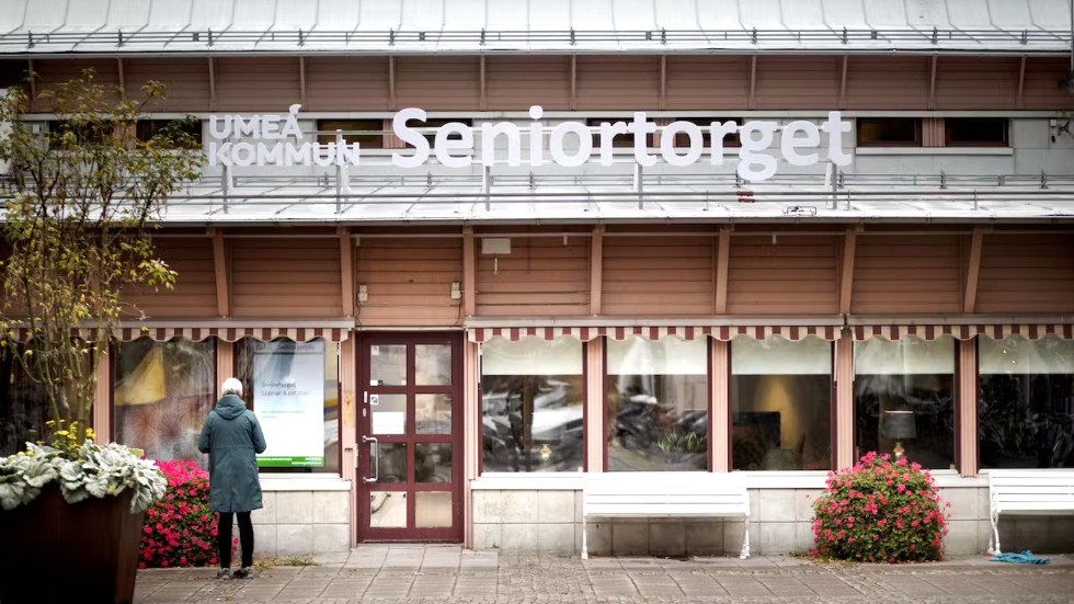 
Seniortorget ligger mitt i centrala Umeå på Renmarkstorget. Insändarskribenten vill gärna se något liknande i Skellefteå.