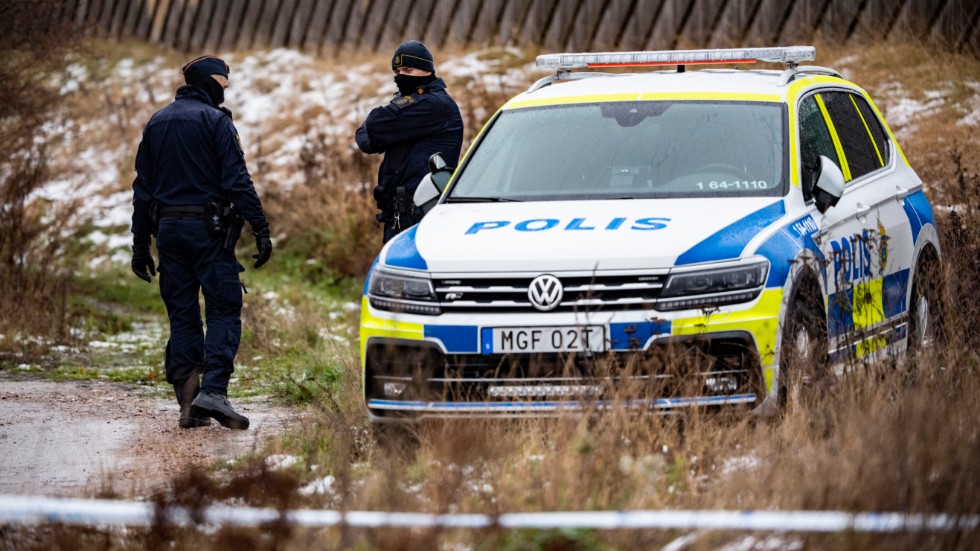 Polisen larmades till en bostad i Åkarp på fredagsmorgonen.