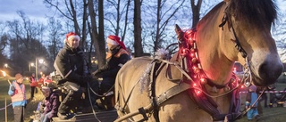 Första advent i Vingåker med julmarknad och tomteparad: "Ser gärna att det blir en tradition"