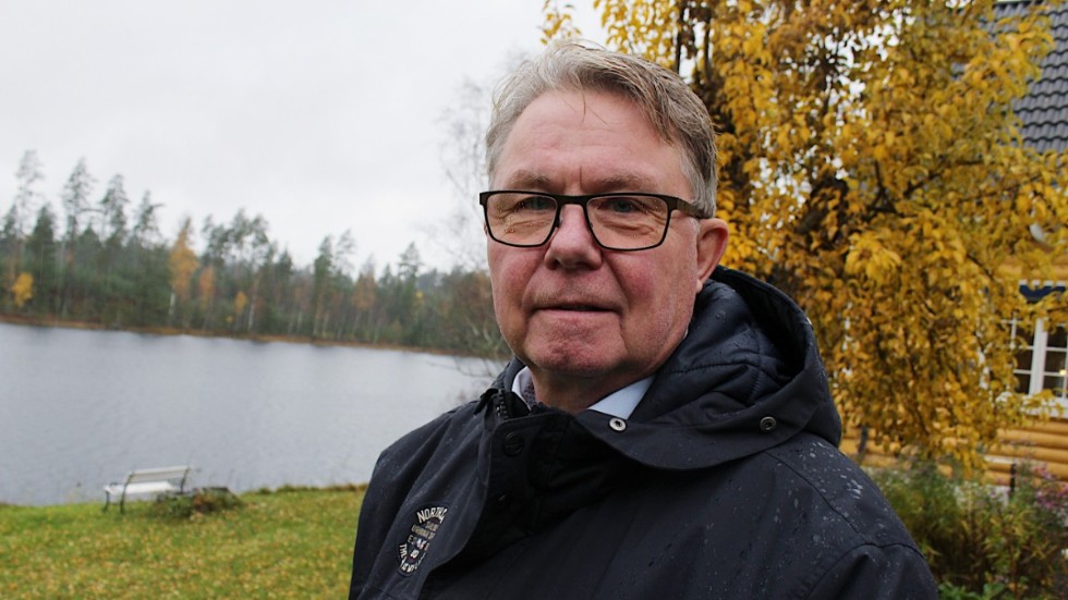 Per-Olov Strandberg är ordförande i föreningen Rättvisa vindar i norra Östergötland - RVNO. I dag onsdag är RVNO en av arrangörerna för debatt om vindkraft i Hörsalen där alla åtta partier i fullmäktige deltar.