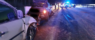 Trafikolycka på riksväg 40 utanför Vimmerby • Två fordon krockade