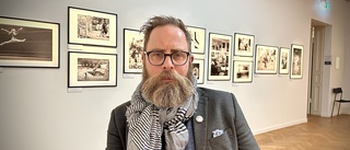 Utställning om tre betydelsefulla decennier på Enköpings museum • Pressfoton bär på kunskap menar enhetschef Johan Linder: "Färre minns 50-talet"