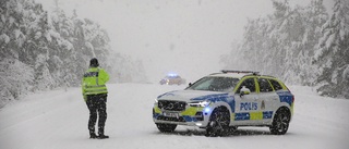 Flera skadade efter kollision i Stånga • En bilist smet från platsen • Polisen: "Hittade registreringsskylten"