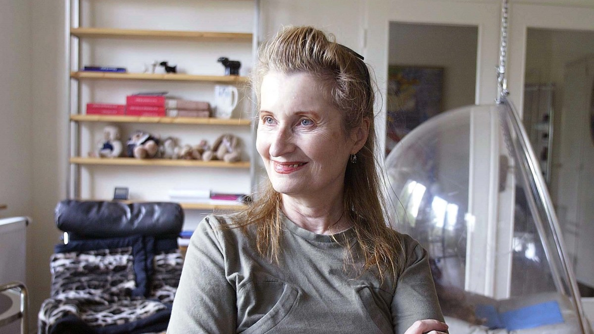 Satirisk moralist eller pornografisk feminist? 1200x675 Porrfoto Hd Satirisk moralist eller pornografisk feminist? Foto
