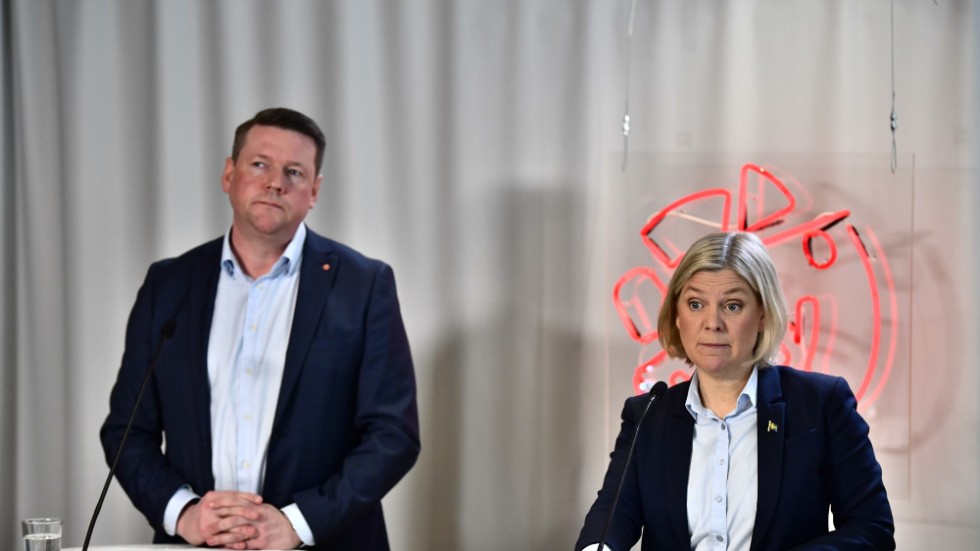 Socialdemokraternas partiledare Magdalena Andersson och partisekreterare Tobias Baudin.