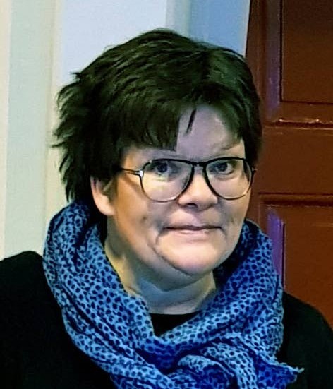 Pernilla Andersson, programansvarig lärare på Eksjö gymnasiums ekonomiprogram, är nominerad till det ärofyllda lärarpriset Guldäpplet.