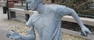 Fischers staty vandaliserad på nytt