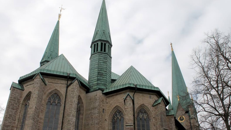 Linköpings domkyrka, en medeltida katedral med ett oskattbart kulturhistoriskt värde, menar domkyrkoklockare Pierre Hagberg.