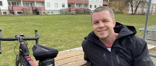 Christian, 40, tar cykeln till Sydeuropa: "Blir lycklig av det"