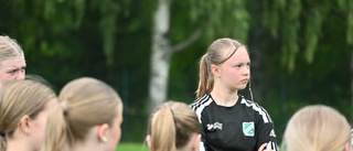 Moröns flicklag till världens största fotbollsturnering för unga 