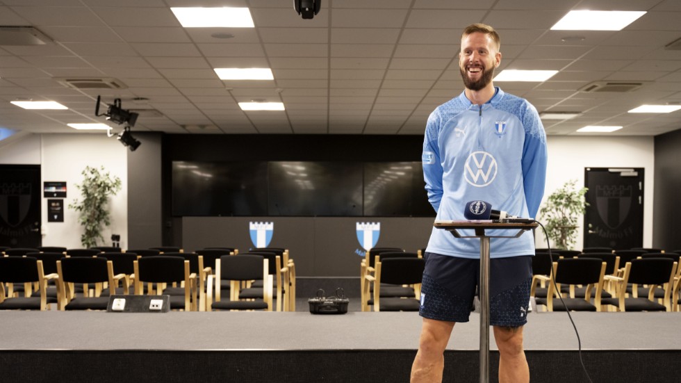 Mittbacken Pontus Jansson, 32, har återvänt till Malmö FF, som han lämnade för en utlandskarriär sommaren 2014.