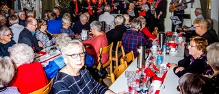 Fullsatt vid traditionell jullunch