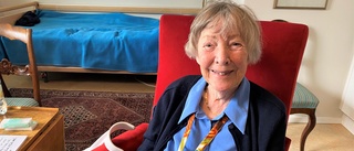 Eva, 94: "Man kan inte göra hur som helst med gamla människor"