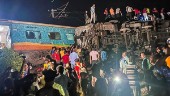 Minst 120 döda i tågolycka i Indien