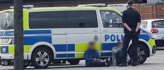 Dramatik på Ingelstas parkering – polisen på plats