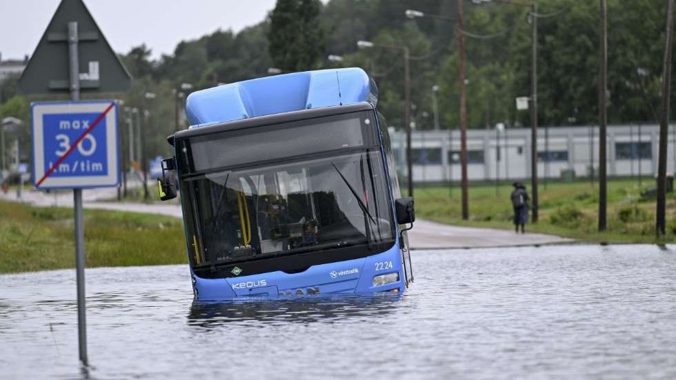 Ovädret Hans och efterföljande skyfall har orsakat problem med översvämningar på flera håll i landet. Men nu är de värsta skyfallen över, enligt SMHI. Arkivbild.