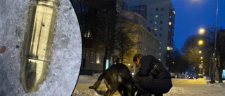 Patronhylsa hittad i snövall i centrala Eskilstuna 