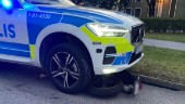 Tonåring på moped påkörd av polisbil i Västervik: "Chockad"