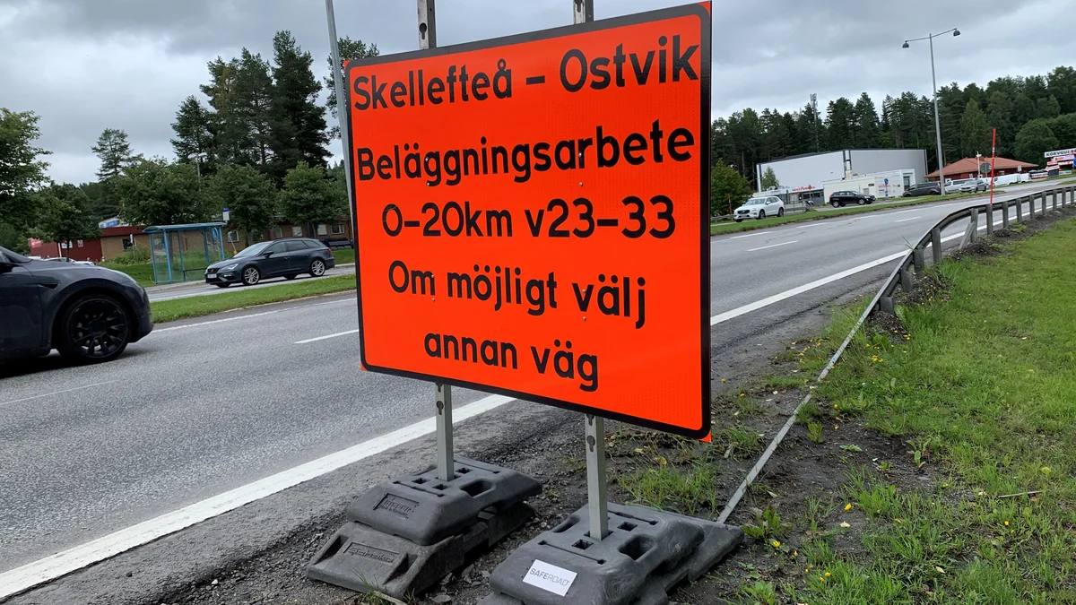 Vägskylt på E4 som förbryllar trafikanter