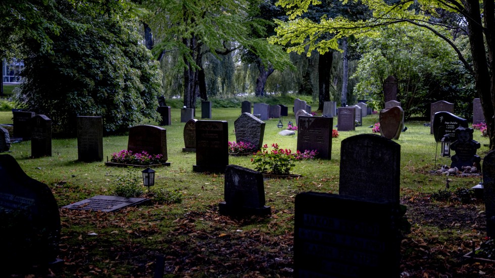 I Sverige råder evig gravfrid, poängterar Katarina Evenseth, men klimatförändringarna kan påverka även den.