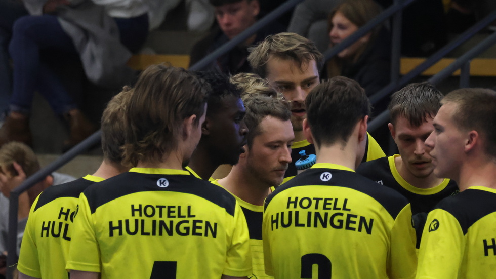 Hultsfreds HF gjorde en hyfsad match, men räckte inte till mot tidigare division ett-klubben Norrköping. 