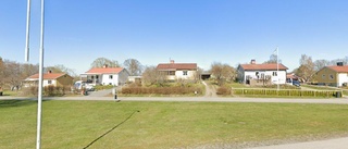 Nya ägare till 40-talshus i Sparreholm - 1 050 000 kronor blev priset