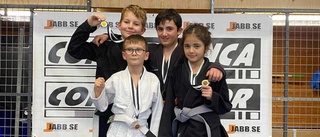 Unga talanger tog BJJ-medaljer på tävling
