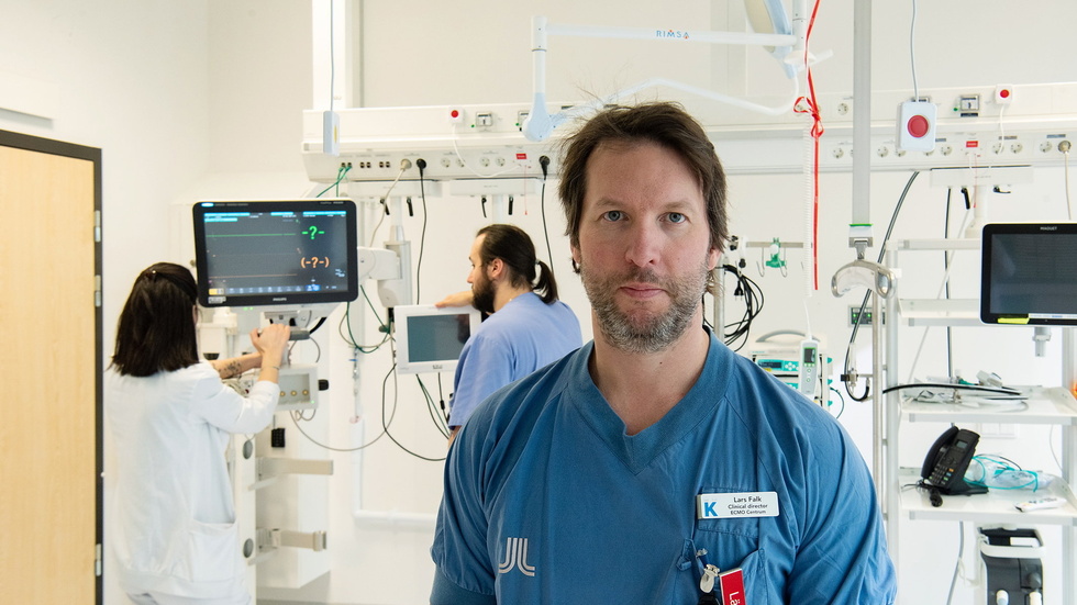 Lars Falk, överläkare och verksamhetschef på Ecmo Centrum vid Karolinska universitetssjukhuset.