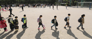 Skolor stängs efter smittökning i Seoul