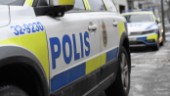 Polisen sökte efter knivbeväpnad person i Stenkulla