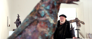 Björn Hammarström överraskar med enbart skulpturer 
