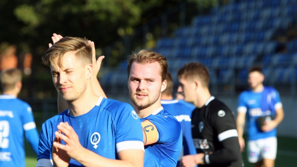 Daniel Rambin stannade kvar i ÅFF och kan nu ta klubben tillbaka till division 1.