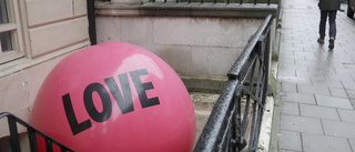 Pandemin präglar brittiska kärlekshälsningar