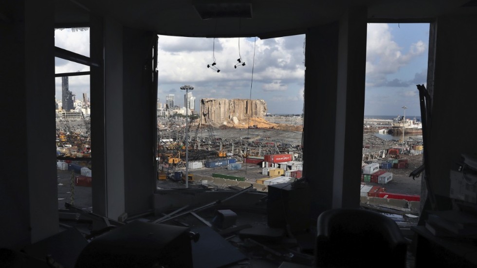 KATASTROF. För den bräckliga ekonomin i Libanon var förstörelsen av hamnen ett dråpslag. 