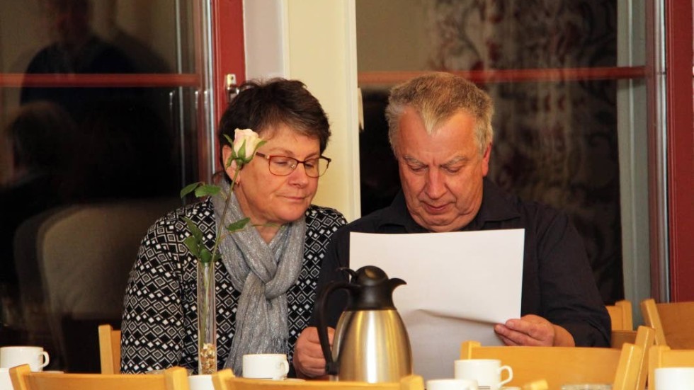 Ewa Jannesson och Bo Jannesson var två av ett drygt hundratal deltagare vid samrådet i Rimforsa församlingsgård.