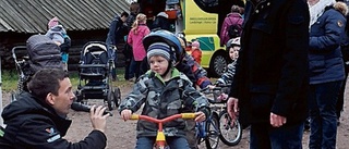 Full fart på cyklarna i barnens egen kåsa
