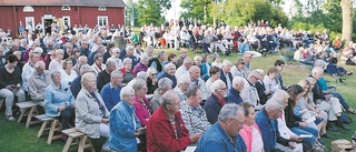 Bankkunder firade 150 år på Ydregården