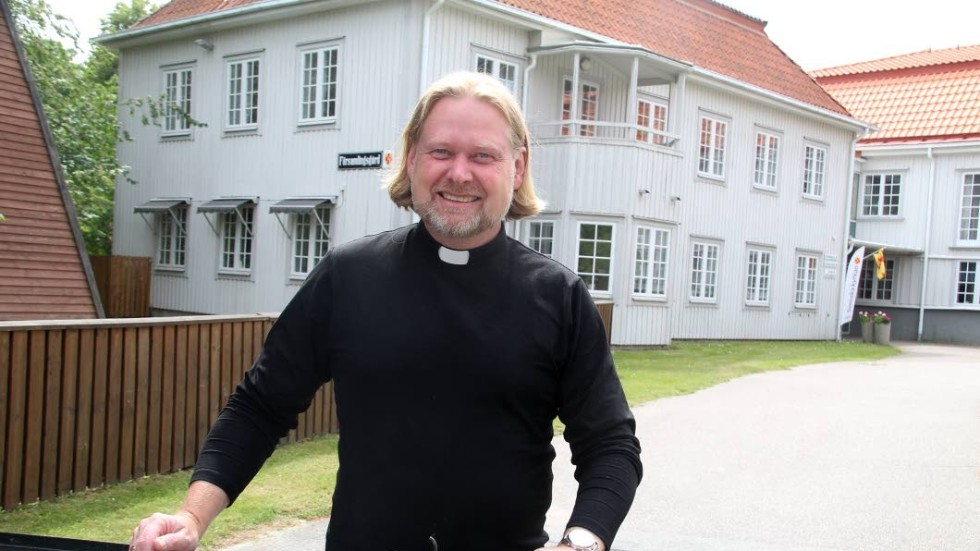 Han är ingenjören som blev missionspastor som blev socialarbetare. Nu tar Lars Netz steget till att bli präst inom Svenska kyrkan.