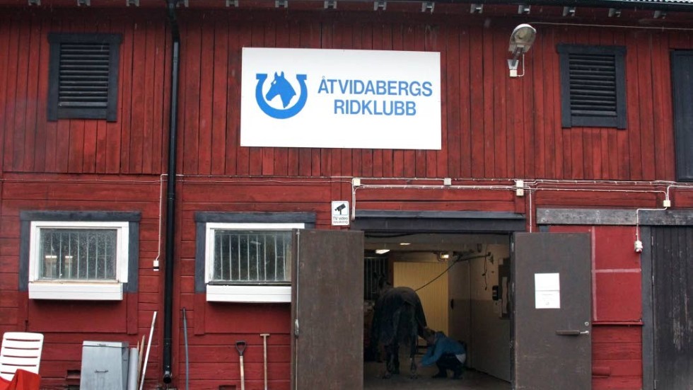 Vrånghult. Försäljningen verkar vara en dålig affär för Åtvidabergs kommun, tycker skribenten.