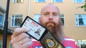 Äldre man från Strängnäs lurad på över 10 000 av sjukhusbedragare – polisen: "Häpnas över hur uppfinningsrika människor är"