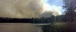 Stor skogsbrand utanför Finspång