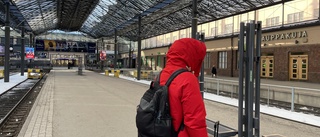 Ryssar flyr landet via Finland: "Står inte ut"