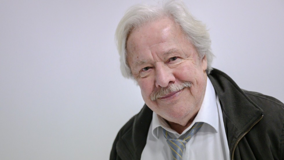 Sven Wollter under inspelningen av "Dag för dag" på hösten 2019. Ett år senare avled den folkkäre skådespelaren. Nu får filmen, där han bland annat spelar mot vännen Tomas von Brömssen, premiär.