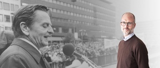 "Under Olof Palmes tid som statsminister hade Sverige ett försvar som vida översteg dagens med en globalt sett omfattande förmåga att försvara landets suveränitet"