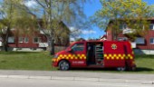 Larm om brand i flerfamiljshus i Flen