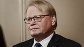 Håll tassarna borta från Saab, Peter Hultqvist