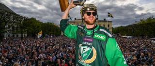 Linköpingskillen Adam Ginning firar SM-guld – ska testa lyckan i NHL: "Roligaste jag varit med om"