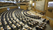 Sundberg: "I riksdagen voterar man, diskussion behövs inte "